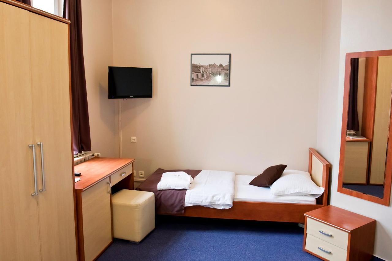 Hotel Pakrac Dış mekan fotoğraf